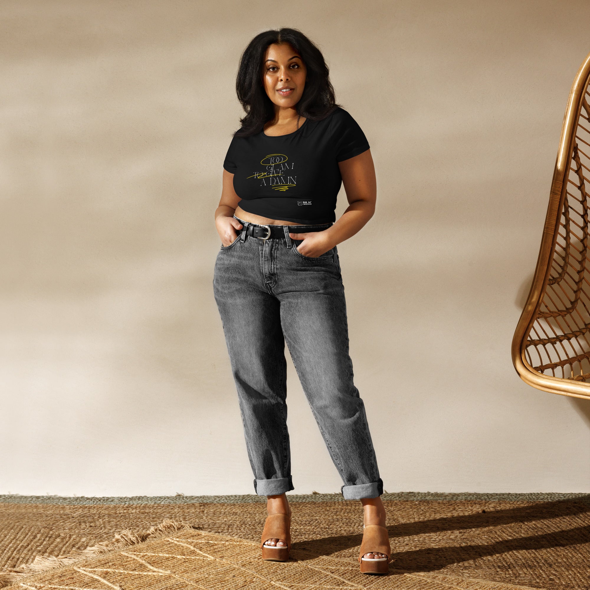 Too glam to give a damn - Women’s Crop Tee