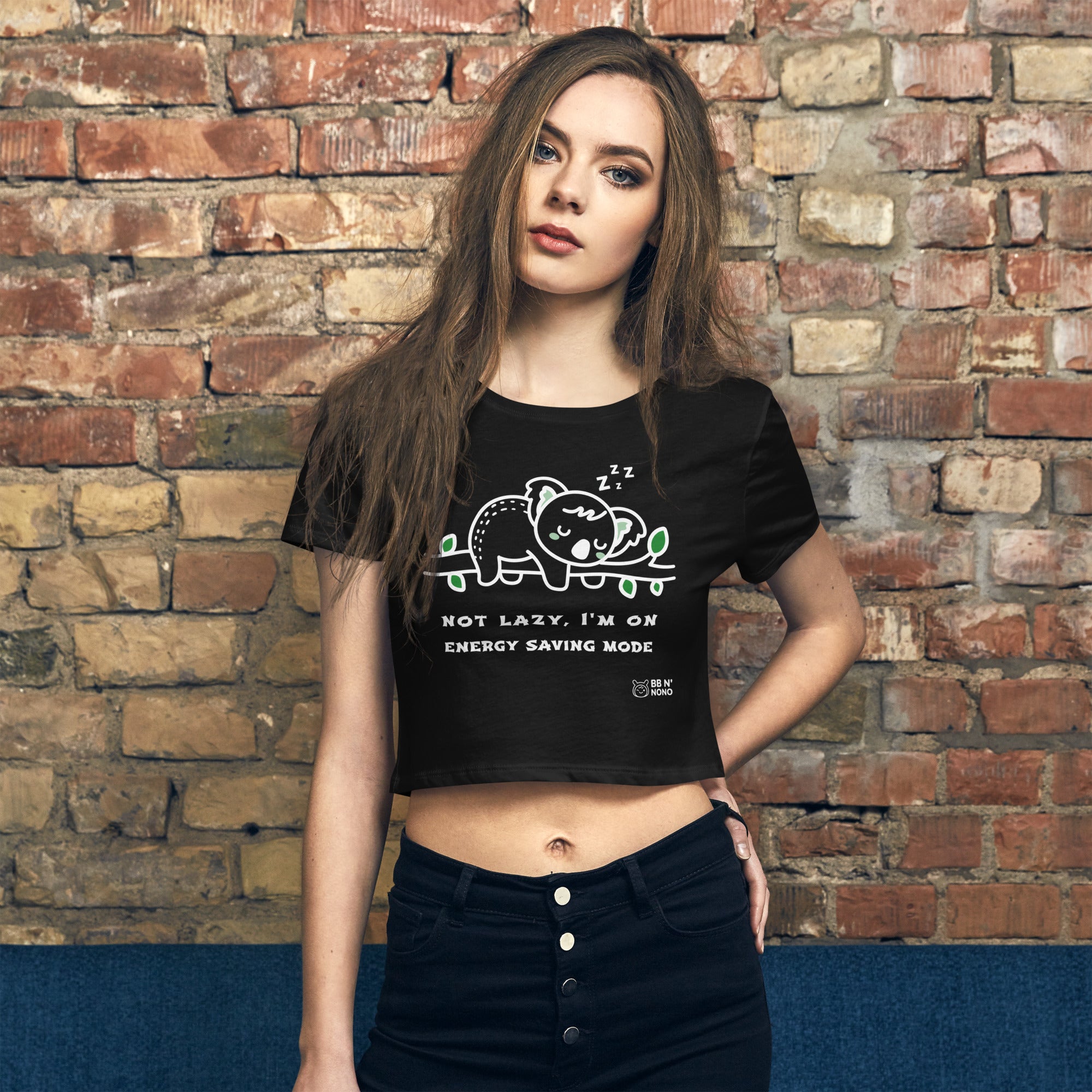 Not lazy, I'm on energy saving mode - Women’s Crop Tee