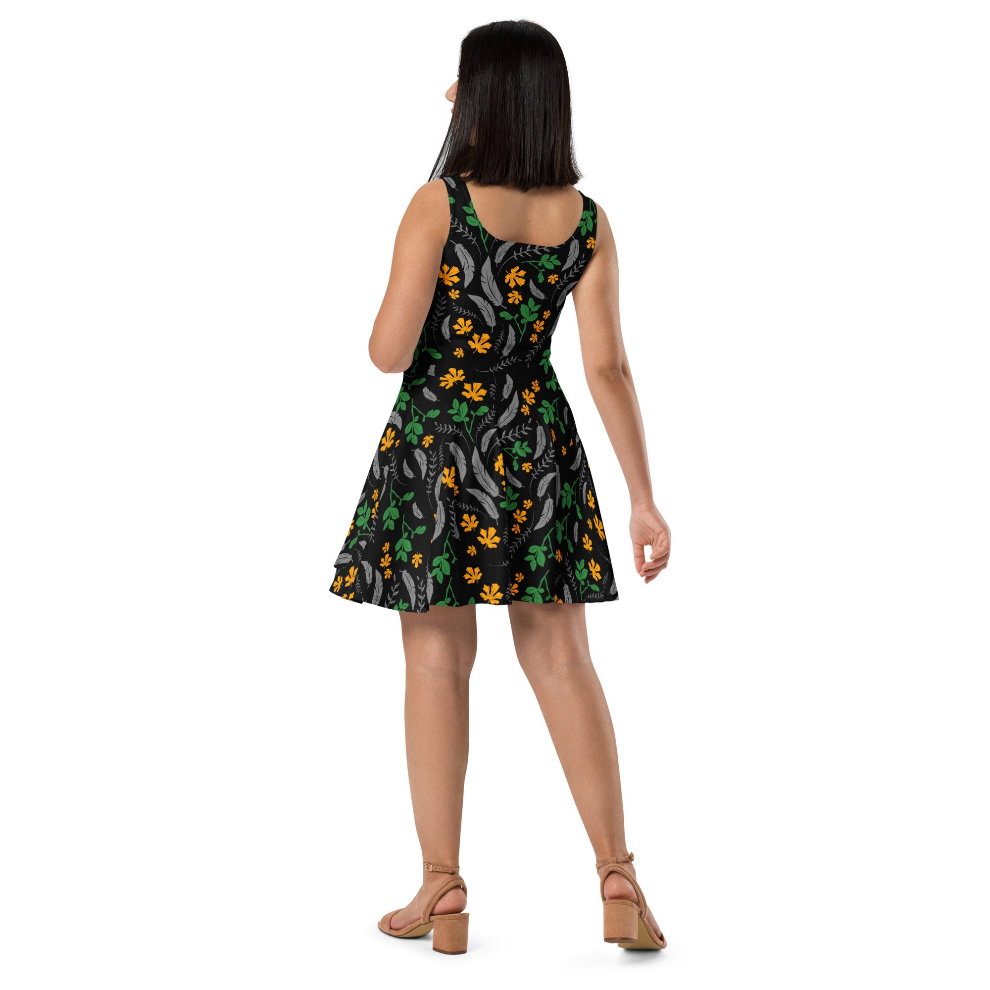 Feathers inspiration V - Skater Dress (black magic)