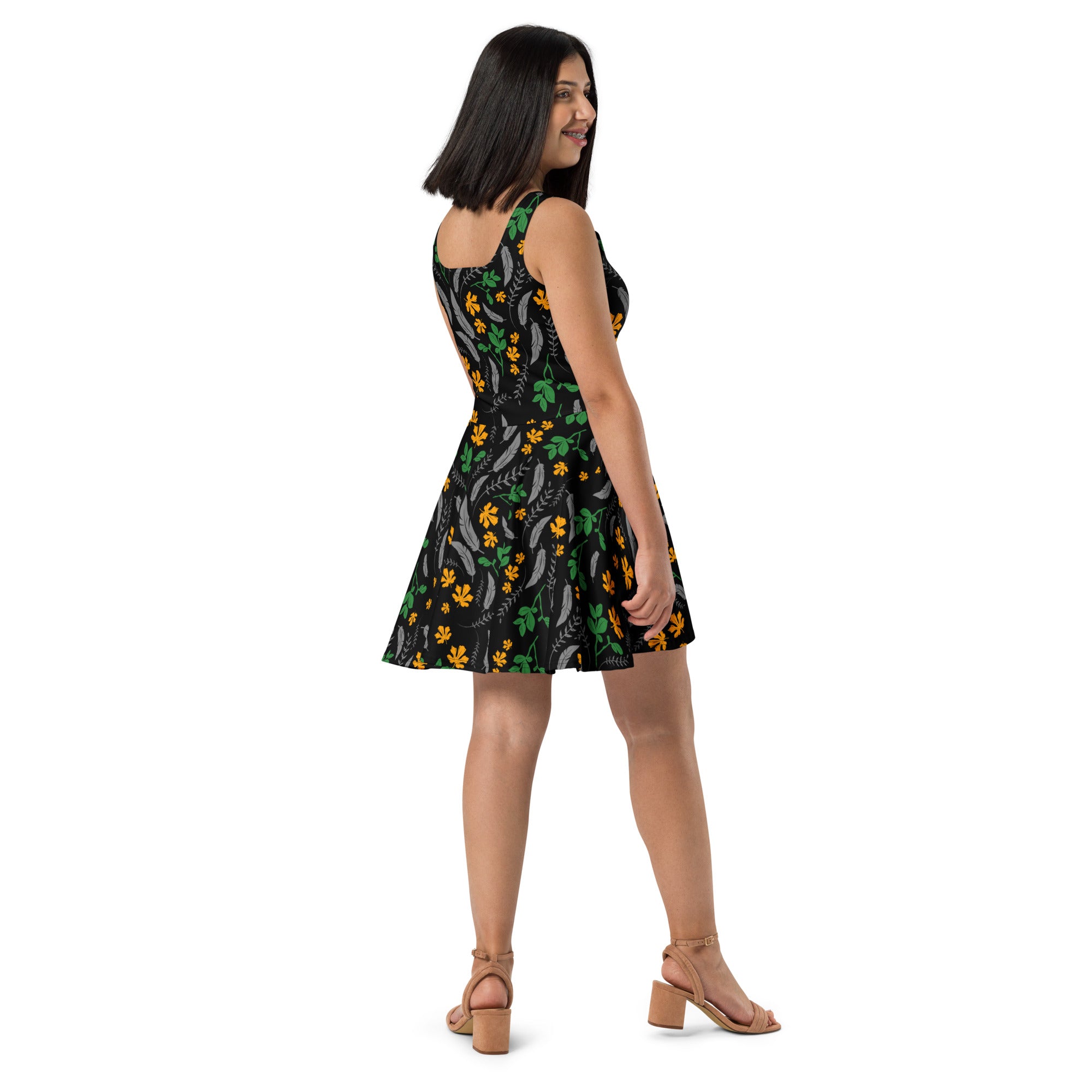 Feathers inspiration V - Skater Dress (black magic)