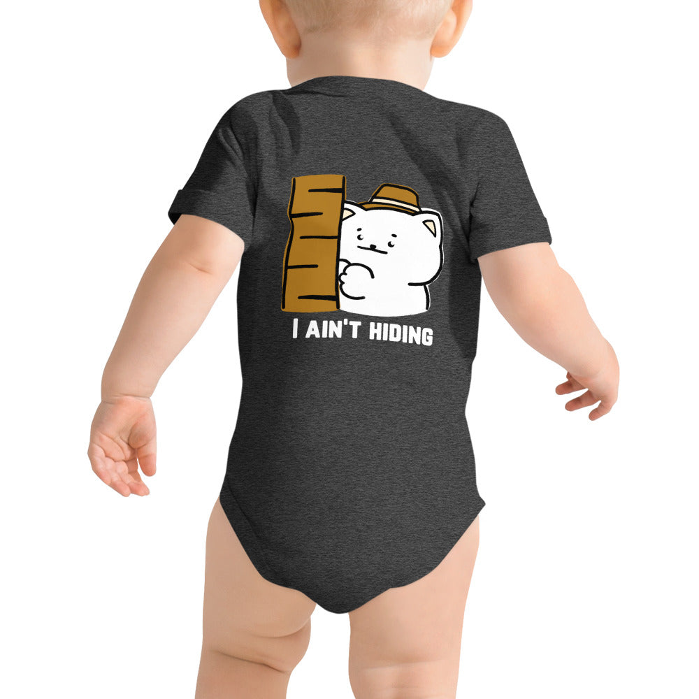 I ain't hiding - Baby short sleeve one piece (back print)