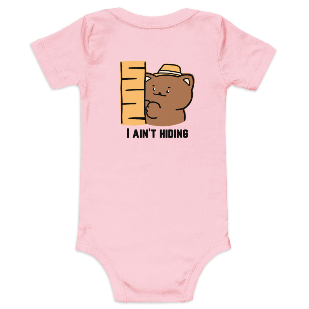 I ain't hiding - Baby short sleeve one piece (back print)