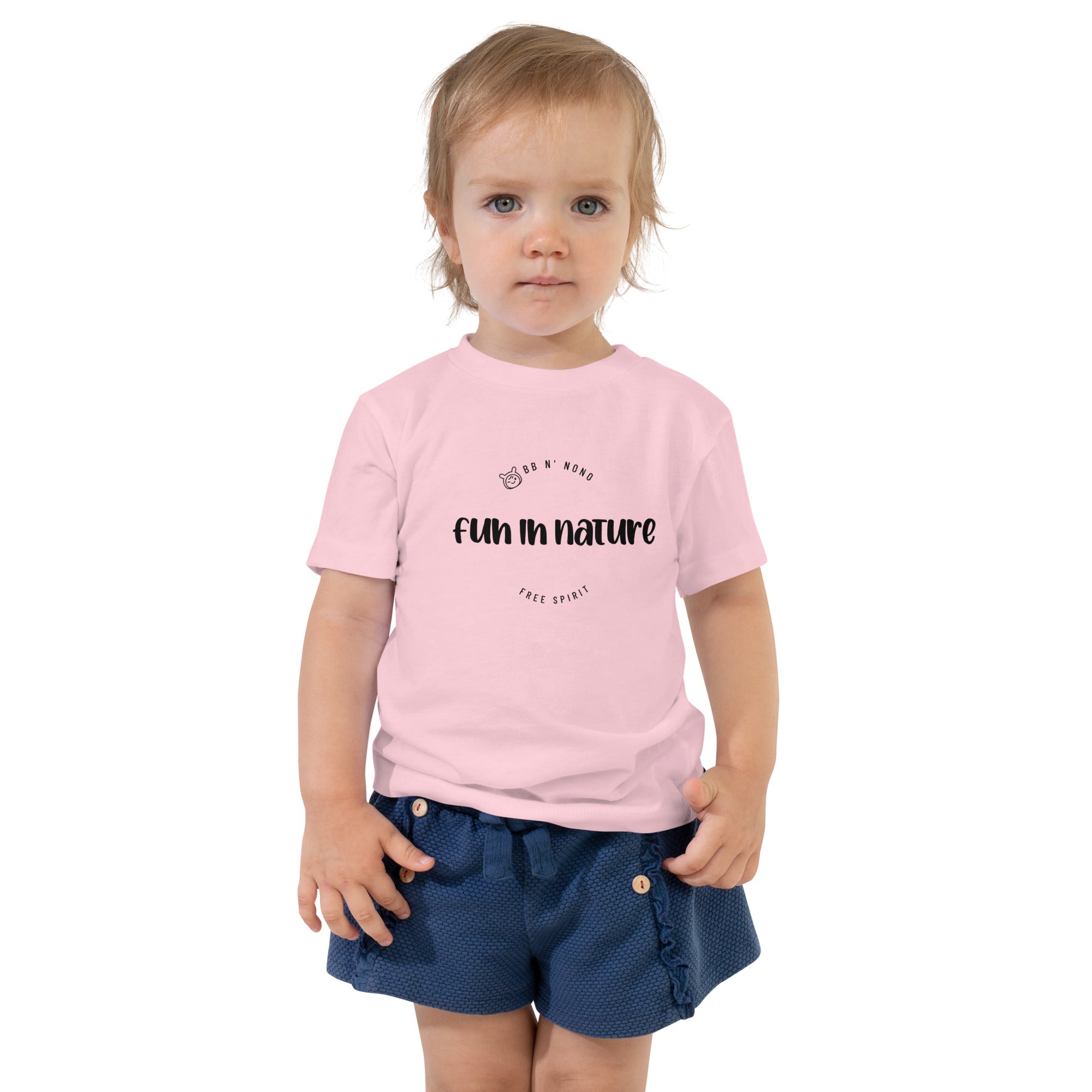 Fun in nature with logo - Toddler Short Sleeve Tee